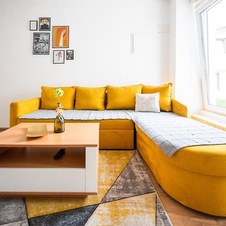 Modern Studio Apartment In The Old Town Sarajevo Exterior photo