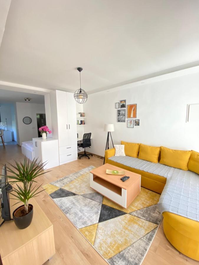Modern Studio Apartment In The Old Town Sarajevo Exterior photo