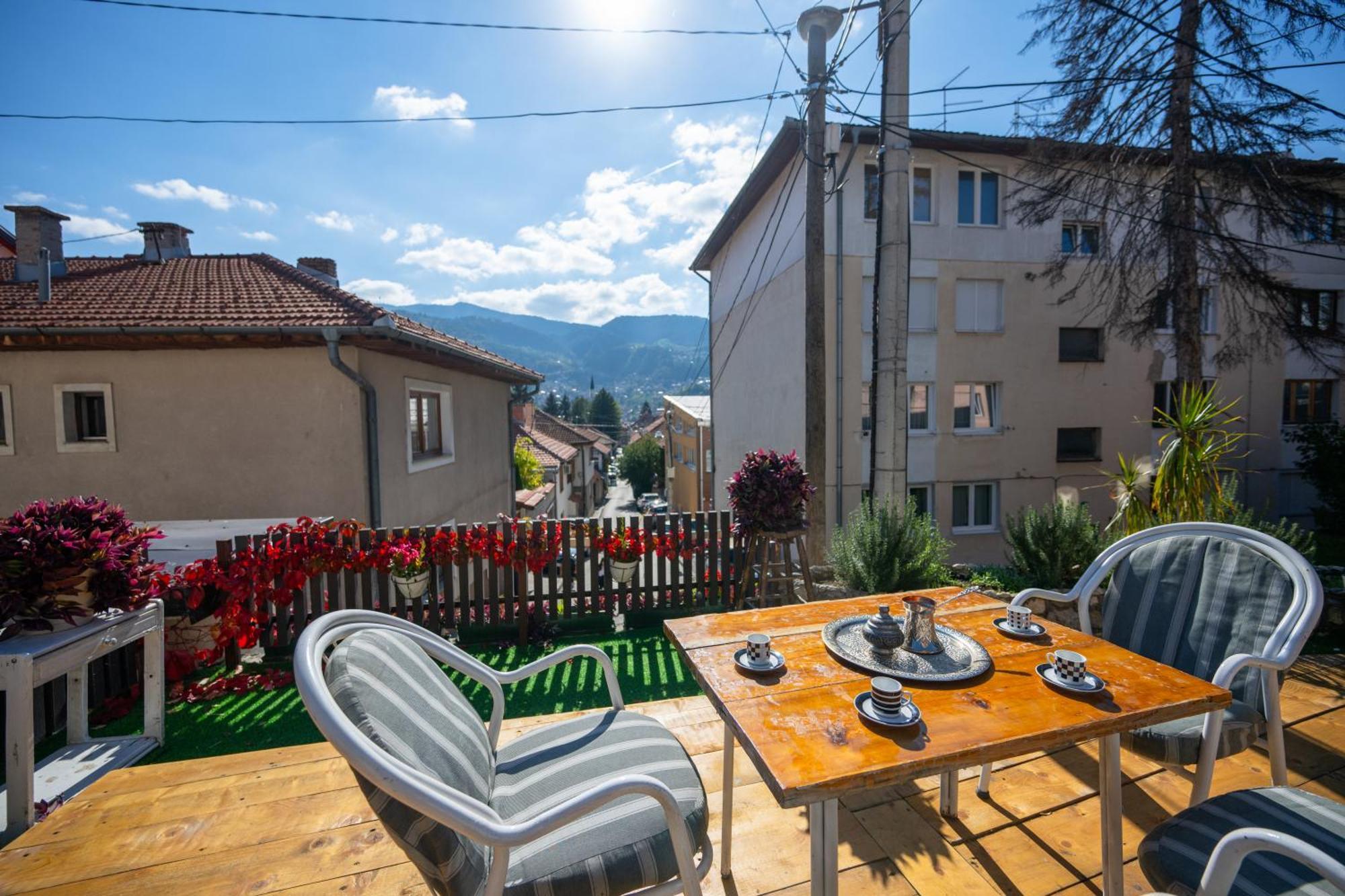 Modern Studio Apartment In The Old Town Sarajevo Exterior photo